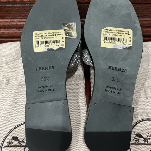 NEW Hermes Oran Suede Goatskin Crystal Oran Sandals 35.5 Gris Argente - Picture 10 of 11